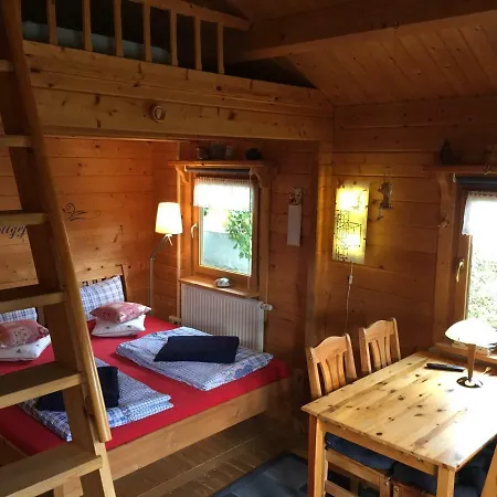 بيت ضيافة Celler Blockhaus سيل